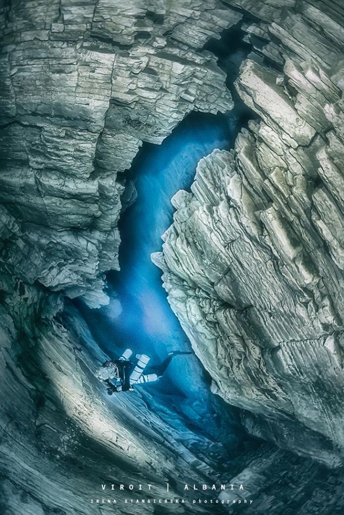 The-Magical-Underwater-World-of-Albanian-Caves18__700