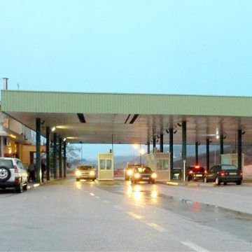 Albania and Kosovo to establish joint customs offices in customs points