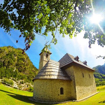 Albania, 1# country to travel in 2016