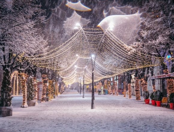 Visitors Flock to Korca for End of Year Festivities Visitors Flock to Korca for End of Year Festivities