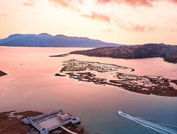 Albania Makes top 10 on Best 2019 Destinations List of Harper’s Bazaar Albania Makes top 10 on Best 2019 Destinations List of Harper’s Bazaar