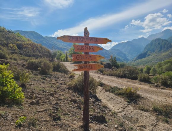 Shkaba Trail, the Route Where Hiking Meets Birdwatching Shkaba Trail, the Route Where Hiking Meets Birdwatching