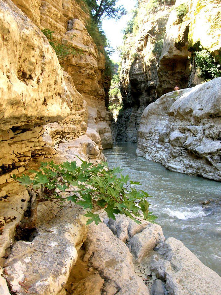 Gradeci Canyons, a Cool Destination to Escape Summer Heat