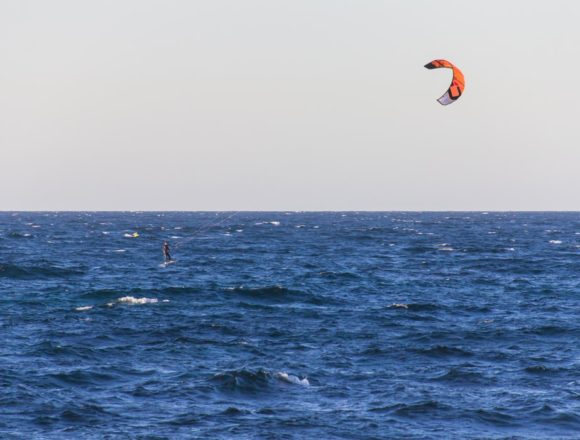 Darezeza Beach, Perfect for Lovers of Water Sports Darezeza Beach, Perfect for Lovers of Water Sports