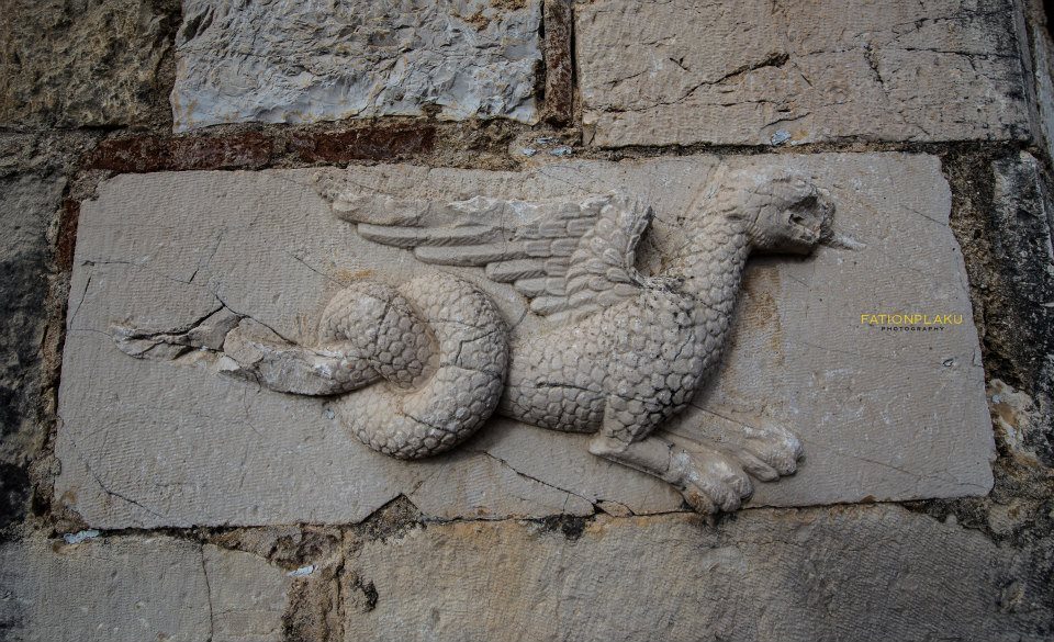 Dragon engraving at Shen Kolli Monastery Mesopotam