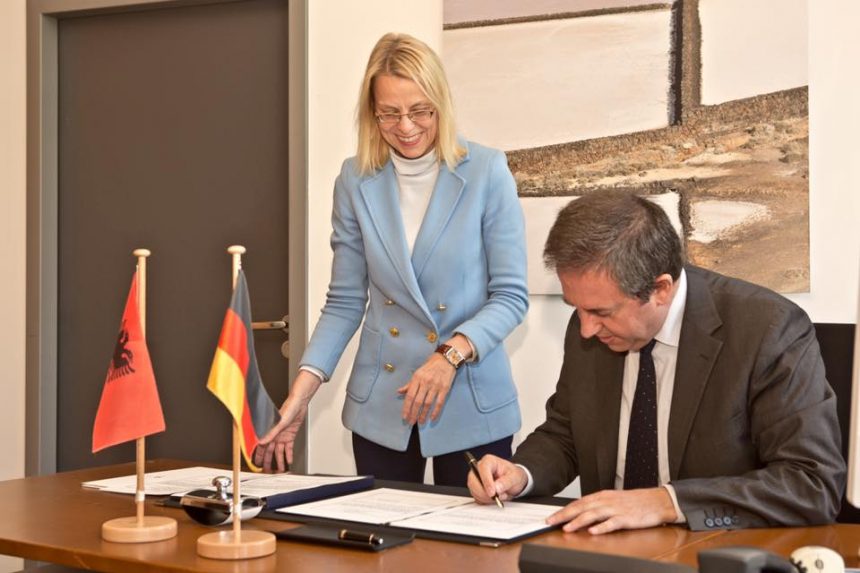 Albania, Germany Sign Pension Agreement
