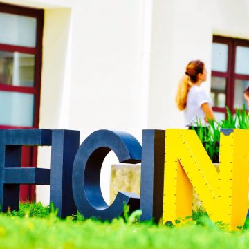 Oficina accelerator launches new program for startups