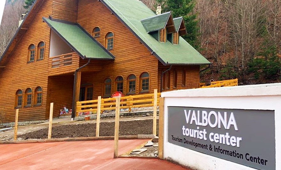 Valbona tourist center