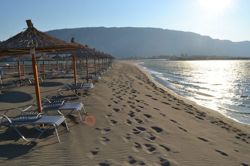Velipoja Beach and its Curative Sand
